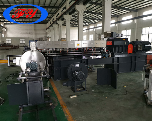 75-180雙螺桿雙階擠出機(jī)